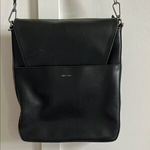 Matt & Nat Black Crossbody Bag with Matte Finish